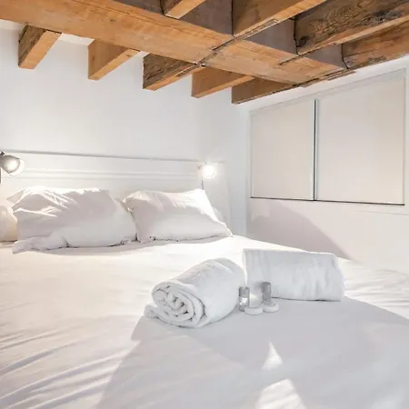 Guestready - Bright And Cosy Loft Near Part Dieu Metro Lyon