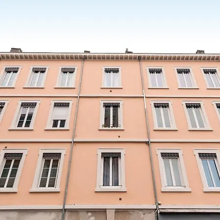 Apartment Guestready - Bright And Cosy Loft Near Part Dieu Metro *